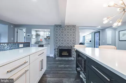 Kitchen - 305 Cove Rd, Riva, MD 21140 photo 4 of 5