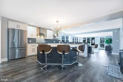 Kitchen - 305 Cove Rd, Riva, MD 21140 photo 5 of 5
