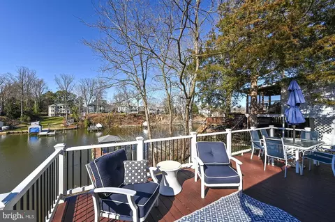 Exterior - 305 Cove Rd, Riva, MD 21140 photo 4 of 6