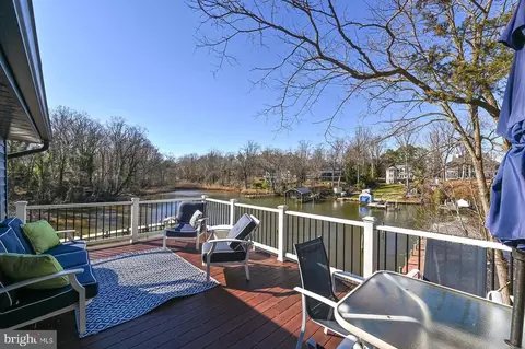 Exterior - 305 Cove Rd, Riva, MD 21140 photo 3 of 6