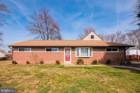 1234 Saint Andrews Ln, Odenton, MD 21113