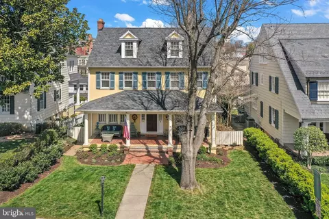 Exterior - 6 Acton Pl, Annapolis, MD 21401 photo 7 of 10