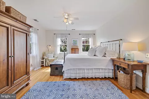 Bedroom - 6 Acton Pl, Annapolis, MD 21401 photo 1 of 8