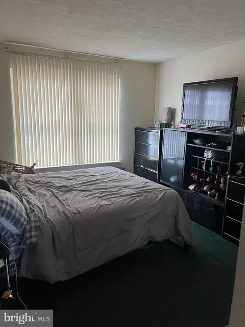 7911 Kings Bench Pl, Pasadena, MD 21122 photo 5