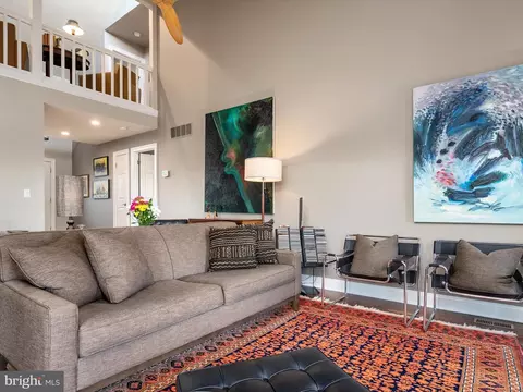 Living - 653 Genessee St, Annapolis, MD 21401 photo 2 of 7