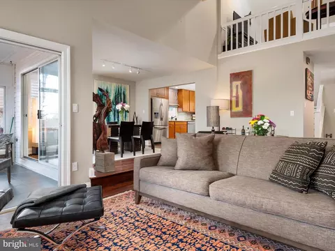 Living - 653 Genessee St, Annapolis, MD 21401 photo 3 of 7