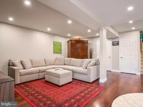 Living - 653 Genessee St, Annapolis, MD 21401 photo 6 of 7