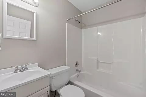 Bath - 815 202nd St, Pasadena, MD 21122 photo 1 of 3