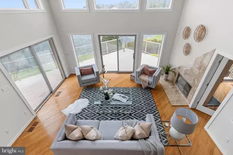 Living - 730 S River Landing Rd, Edgewater, MD 21037 photo 3 of 12