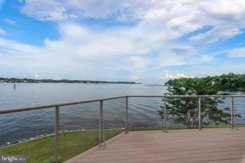 Exterior - 730 S River Landing Rd, Edgewater, MD 21037 photo 7 of 9