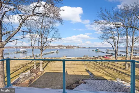View/Area - 3803 Thomas Point Rd, Annapolis, MD 21403 photo 5 of 13