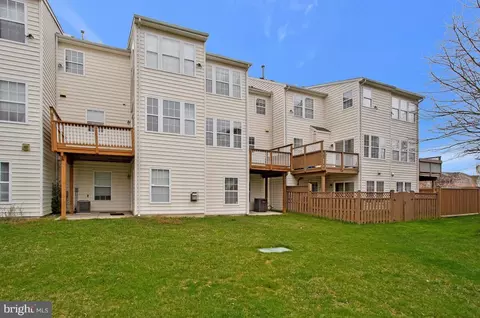 Exterior - 67 Two Rivers Dr, Edgewater, MD 21037 photo 10 of 15