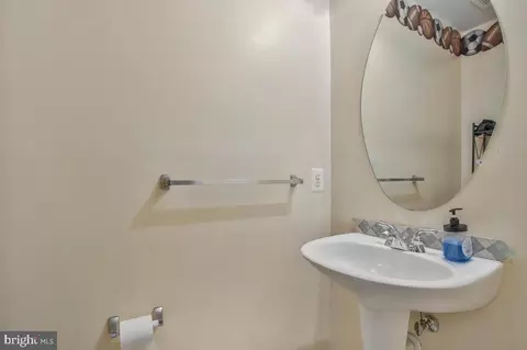 Bath - 67 Two Rivers Dr, Edgewater, MD 21037 photo 5 of 5