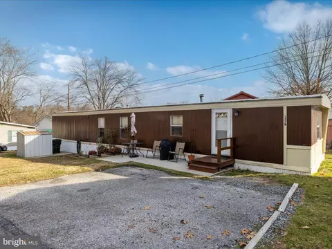 157 Chesapeake Mobile Ct # B, Hanover, MD 21076