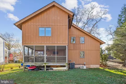 Exterior - 1410 Howard Rd, Annapolis, MD 21403 photo 2 of 11