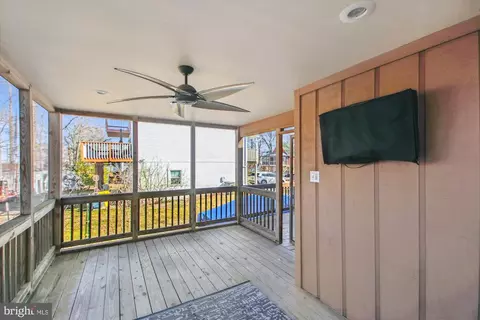 Exterior - 1410 Howard Rd, Annapolis, MD 21403 photo 5 of 11