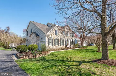 Exterior - 184 Irene Ave, Pasadena, MD 21122 photo 3 of 19