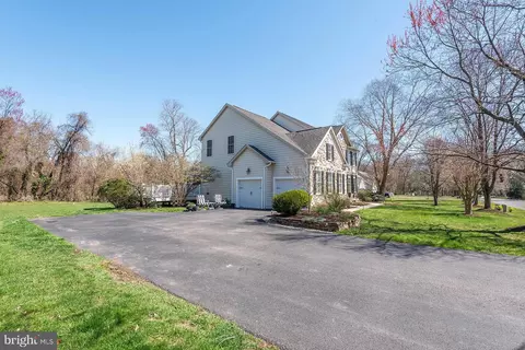 Exterior - 184 Irene Ave, Pasadena, MD 21122 photo 13 of 19
