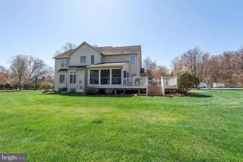 Exterior - 184 Irene Ave, Pasadena, MD 21122 photo 9 of 19