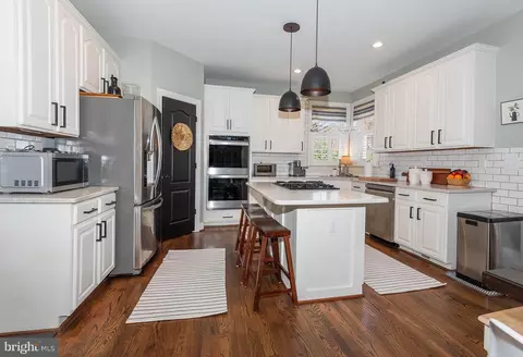 Kitchen - 184 Irene Ave, Pasadena, MD 21122 photo 1 of 3