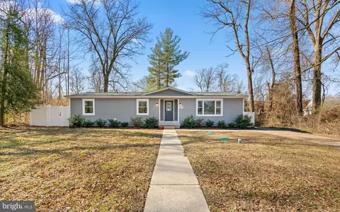 2491 Lee St, Gambrills, MD 21054