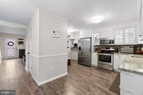 Kitchen - 413 Fairmount Dr, Edgewater, MD 21037 photo 1 of 6