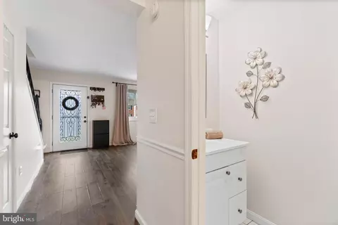 Entry Way - 413 Fairmount Dr, Edgewater, MD 21037 photo 1 of 1