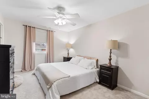 Bedroom - 413 Fairmount Dr, Edgewater, MD 21037 photo 6 of 8