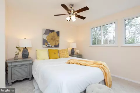 Bedroom - 7964 Union Jack Ct, Pasadena, MD 21122 photo 3 of 5