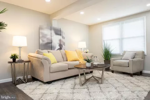 Living - 7964 Union Jack Ct, Pasadena, MD 21122 photo 7 of 15