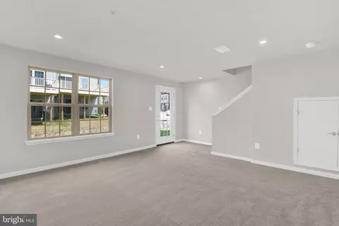 Living - Undisclosed, Hanover, MD 21076 photo 1 of 1
