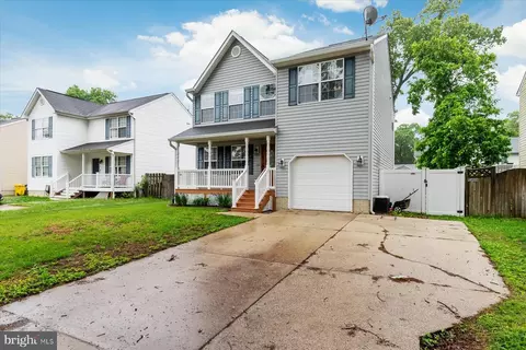 Exterior - 751 210th St, Pasadena, MD 21122 photo 2 of 8