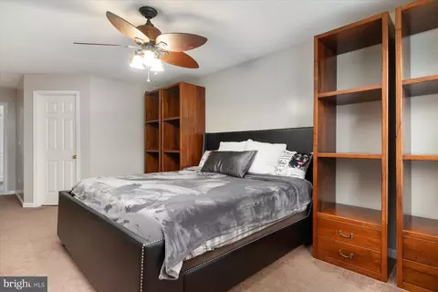 Bedroom - 751 210th St, Pasadena, MD 21122 photo 2 of 2