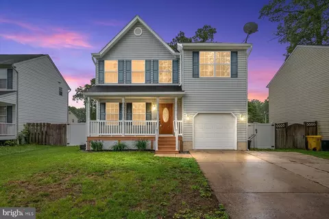 Exterior - 751 210th St, Pasadena, MD 21122 photo 1 of 8