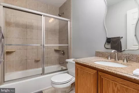 Bath - 751 210th St, Pasadena, MD 21122 photo 3 of 3