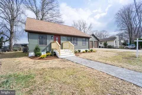 Exterior - 1707 Ridgely Rd, Edgewater, MD 21037 photo 9 of 10