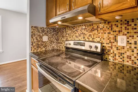 Kitchen - 1892 Eagle Ct, Severn, MD 21144 photo 6 of 8