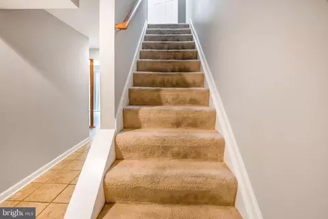Entry Way - 1892 Eagle Ct, Severn, MD 21144 photo 8 of 10