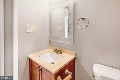 Bath - 1892 Eagle Ct, Severn, MD 21144 photo 5 of 6