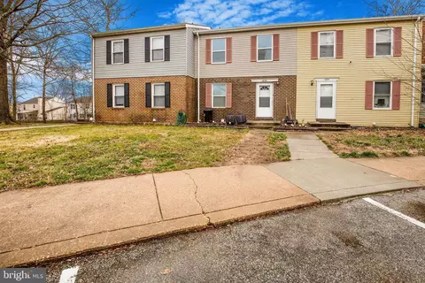 1892 Eagle Ct, Severn, MD 21144
