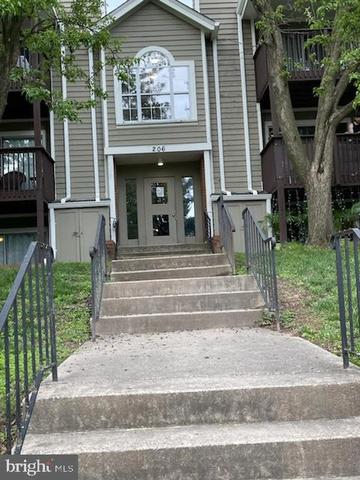 206 Water Fountain Ct #103, Glen Burnie, MD 21060 | 32 Photos - Movoto