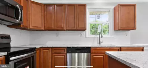210 List Ave, Pasadena, MD 21122 photo 3