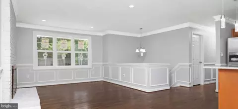 210 List Ave, Pasadena, MD 21122 photo 5