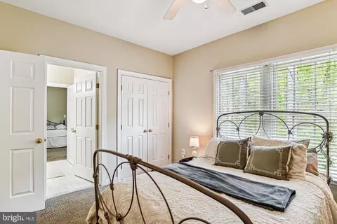 Bedroom - 3404 Viceroy Ct, Edgewater, MD 21037 photo 6 of 9