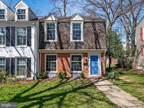 Exterior - 1636 Dryden Way, Crofton, MD 21114 photo 3 of 16