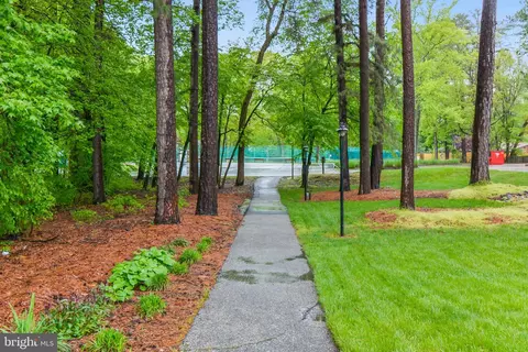 View/Area - 1636 Dryden Way, Crofton, MD 21114 photo 3 of 4