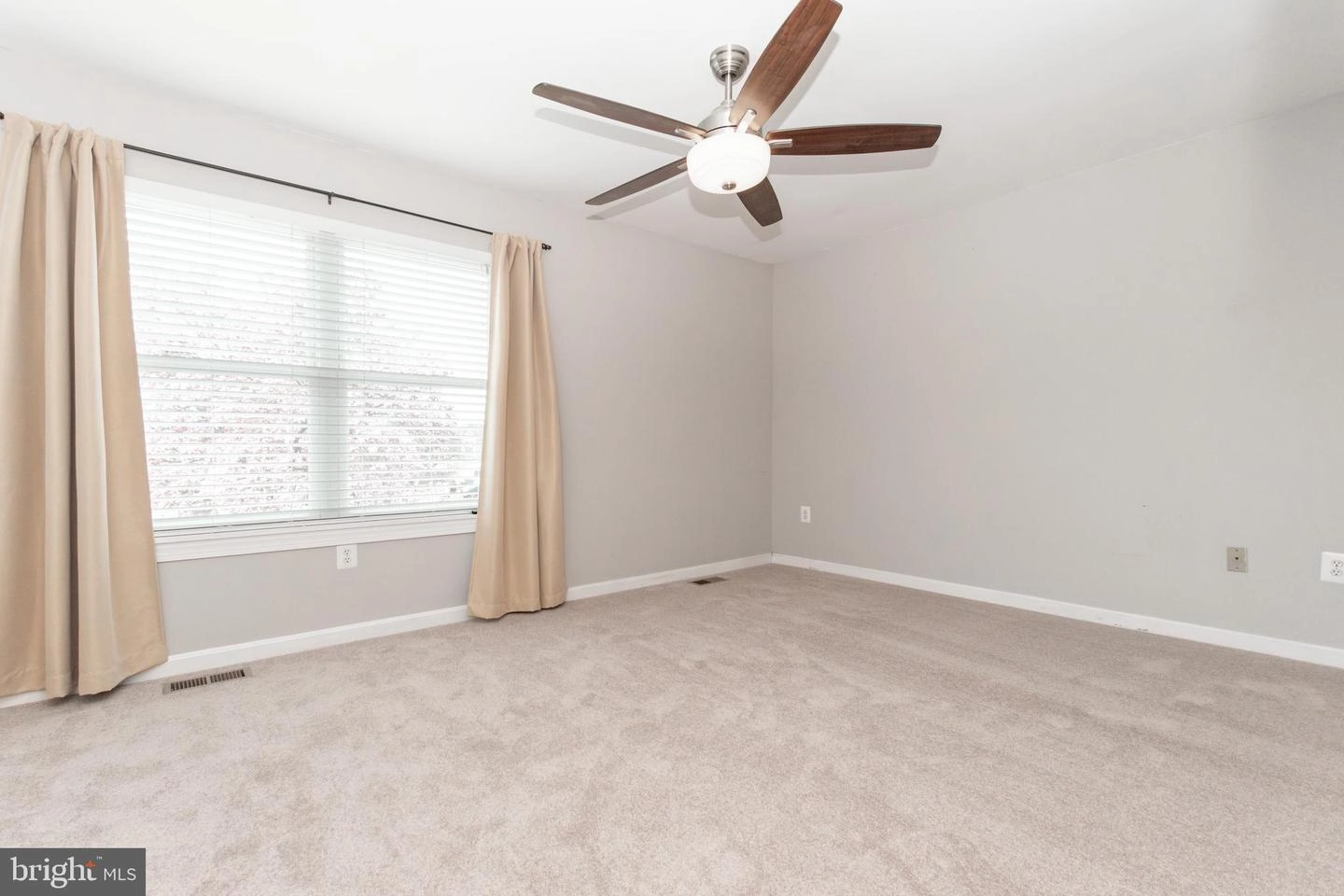 Other - 7826 Catherine Ave, Pasadena, MD 21122 photo 3 of 10