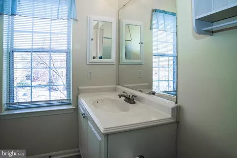 Bath - 1941 Pawlet Dr, Crofton, MD 21114 photo 4 of 4