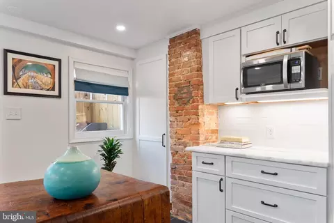 Kitchen - 104 Charles St, Annapolis, MD 21401 photo 4 of 5