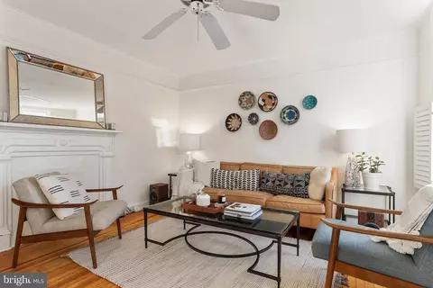 Living - 104 Charles St, Annapolis, MD 21401 photo 1 of 1